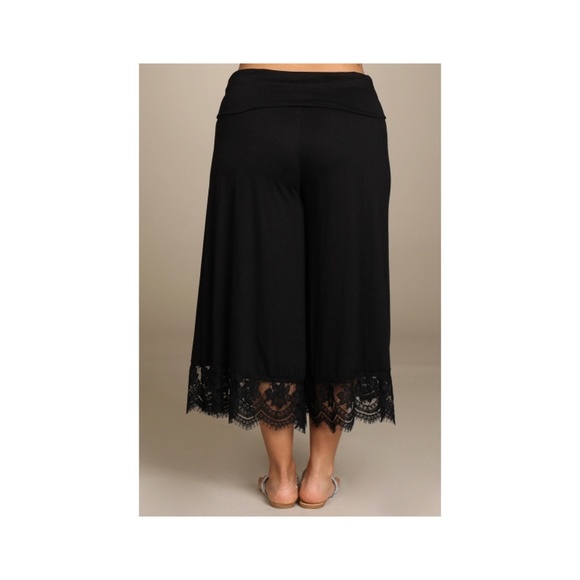 SOLD OUT Plus Pant Gaucho High Waist Lace Black Capri Wide Leg Bohemian - Picture 3 of 6